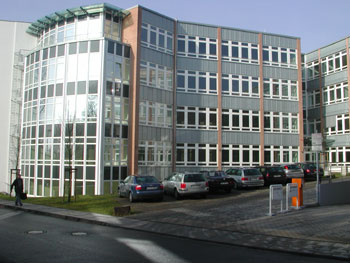 Drei Bürogebäude - Baujahre 1999 bis 2001